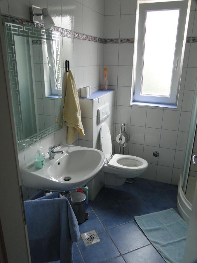 Vito & Rocco Apartment Malinska Oda fotoğraf