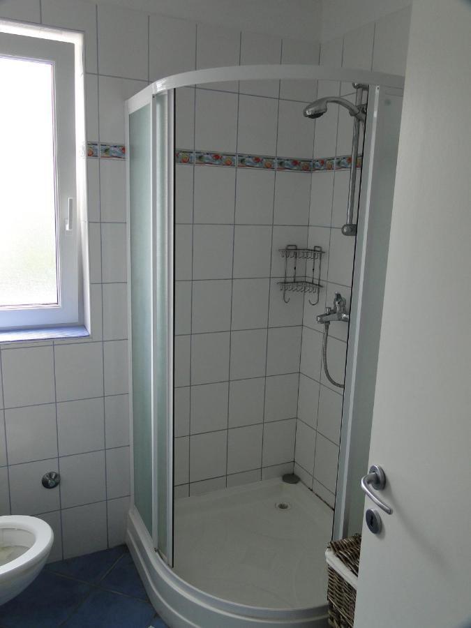 Vito & Rocco Apartment Malinska Oda fotoğraf