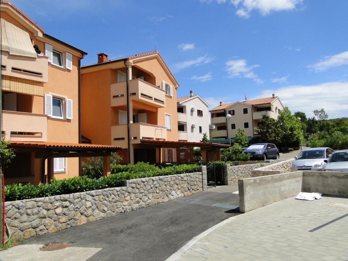 Vito & Rocco Apartment Malinska Oda fotoğraf